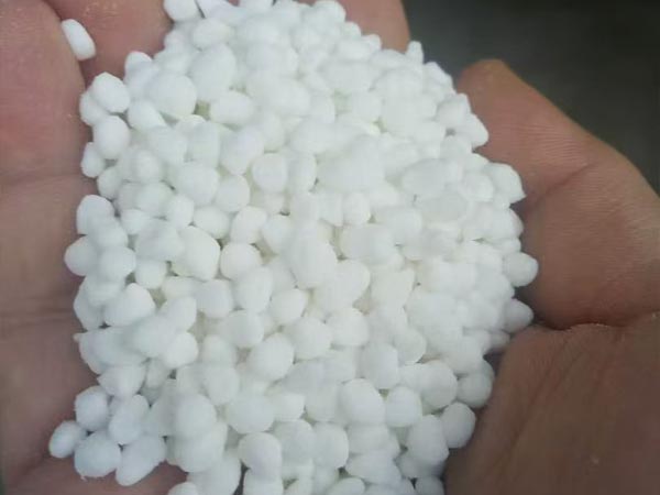 Која је разлика између ђубрива са контролисаним ослобађањем и ђубрива са спорим ослобађањем?